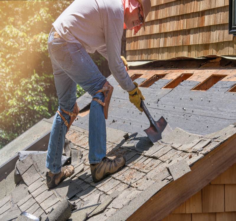 Roof Shingles Cleaning in Billerica, MA